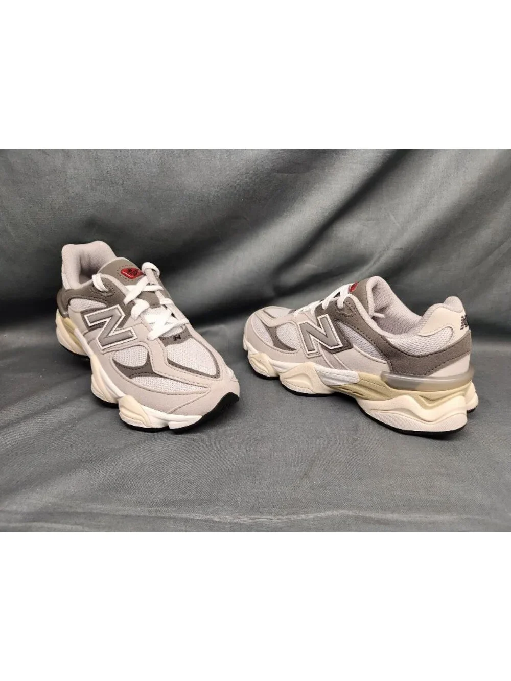 New Balance 9060 Sneakers PC9060GY Suede Grey Kids Size 3 BRAND NEW NO BOX!